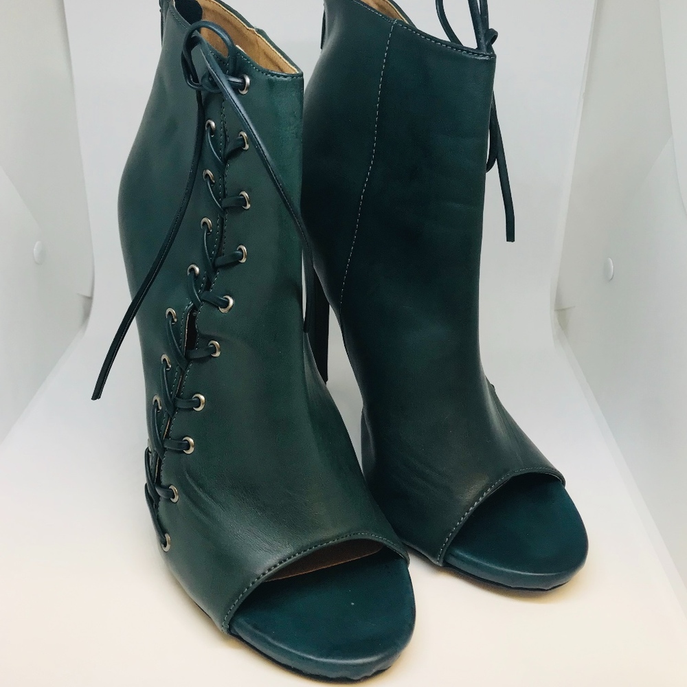 Brand new ankle booties, laced up, size 8.5